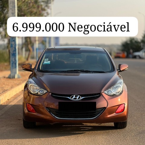 Venda HYUNDAI ELANTRA FULL OPTIONS