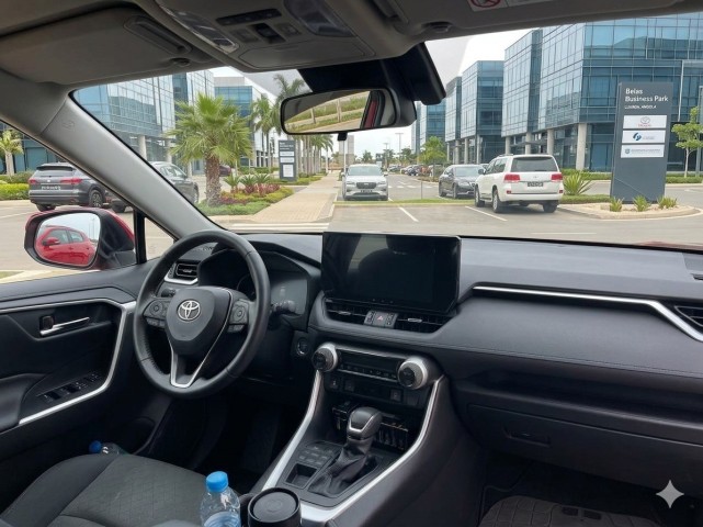 Venda TOYOTA RAV4 ÚLTIMO MODELO