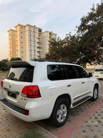 Venda TOYOTA LAND CRUISER | VXR - 5.7