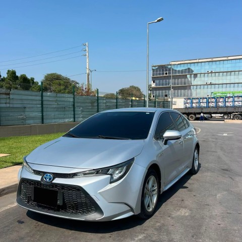 Venda TOYOTA COROLLA HYBRID
