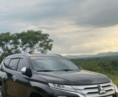 A venda Mitsubich montero sport