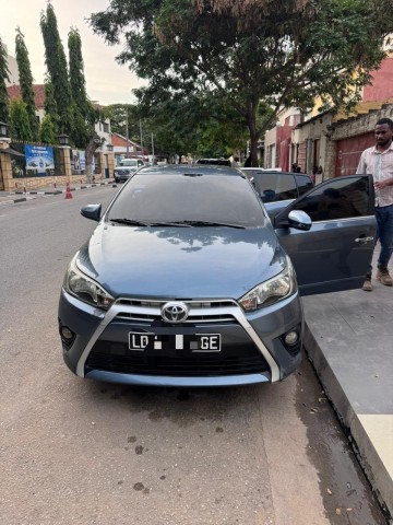 Venda TOYOTA YARIS