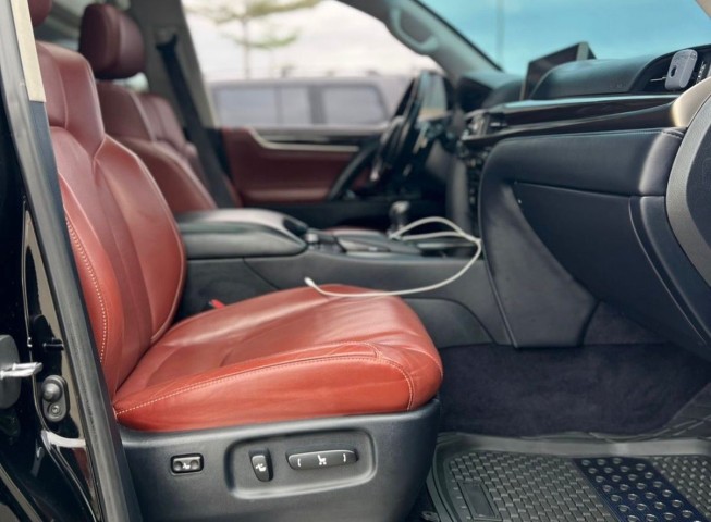 Venda LEXUS LX570 | SUPER SPORT (PLUS)