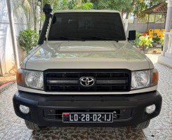 A venda TOYOTA LAND CRUISER | AZ 70 ANNIVERSARY