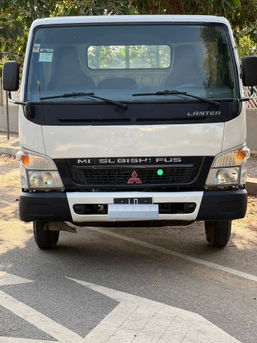 Venda MITSUBISHI CANTER