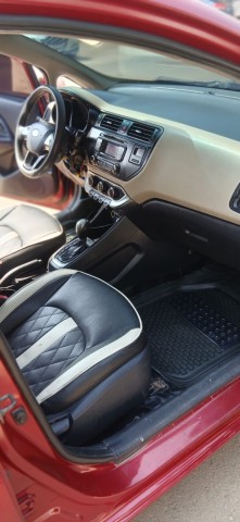 Venda KIA RIO STATION { 936539125 }
