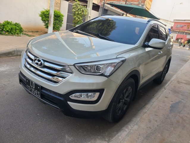 Venda HYUNDAI SANTA FÉ { 936539125 }