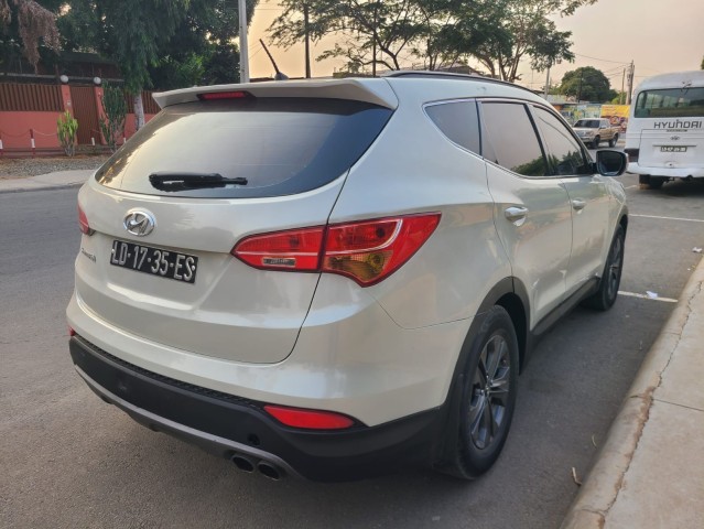 Venda HYUNDAI SANTA FÉ { 936539125 }