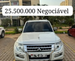 A venda MITSUBISHI PAJERO FULL OPTIONS