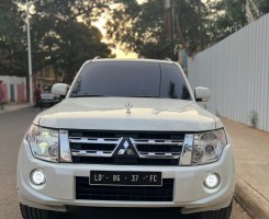 A venda Mitsubishi Pajero