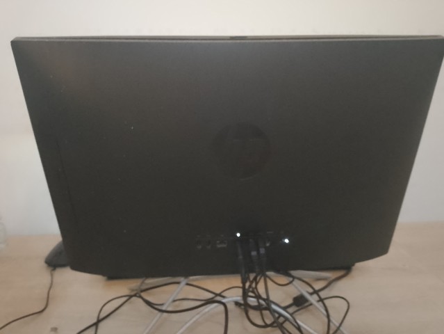 Venda Computador All-in-One HP 200 G3 Intel Core i3 (1 Terabyte de Espaço + Teclado e Rato Originais)
