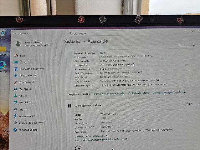 Venda Computador All-in-One HP 200 G3 Intel Core i3 (1 Terabyte de Espaço + Teclado e Rato Originais)