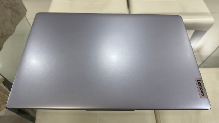 Venda Lenovo IdeaPad Slim 3, FHD Intel Core i5, 13ª Geração, 8GB Ram, SSD 500GB