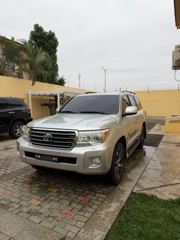 Venda TOYOTA LAND CRUISER GXR