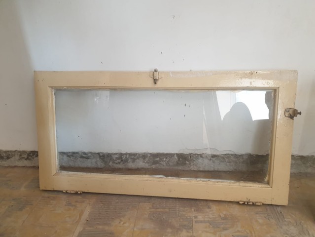 Venda Moveis, Armários Cozinha, Janelas com Gradeamentos