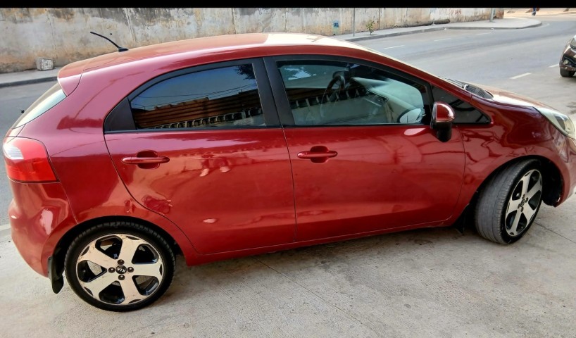 Venda KIA RIO MATRÍCULA SÉRIE F