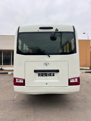 Venda TOYOTA COASTER