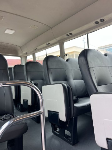 Venda TOYOTA COASTER