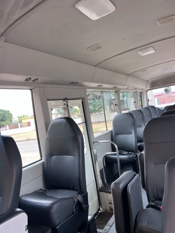 Venda TOYOTA COASTER