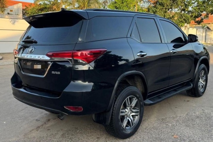 Venda TOYOTA FORTUNER
