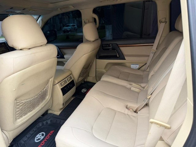 Venda TOYOTA LAND CRUISER | GXR