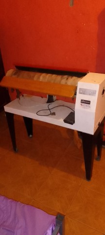 Venda Calandra Industrial KOSMOS 1.20m - A Aquecer e Rodar