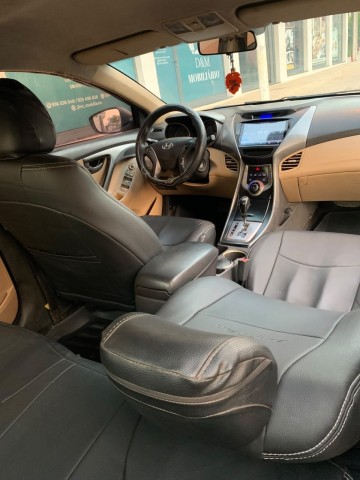 Venda HYUNDAI ELANTRA MATRICULA SÉRIE F