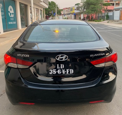 Venda HYUNDAI ELANTRA MATRICULA SÉRIE F