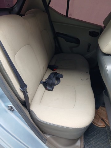 Venda HYUNDAI i10 1.1