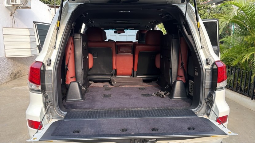 Venda LEXUS LX570