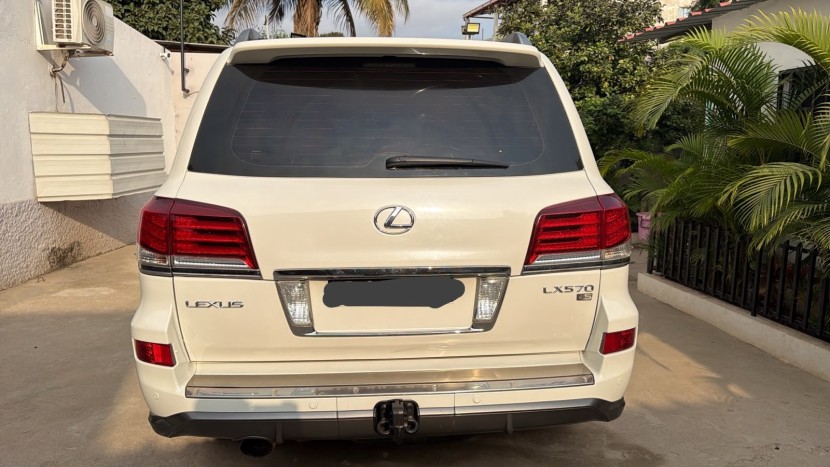 Venda LEXUS LX570