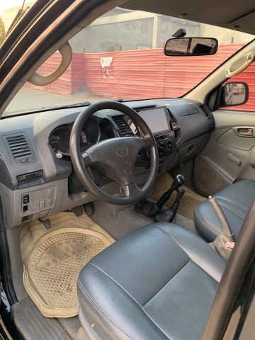 Venda TOYOTA HILUX 2KD MATRÍCULA D