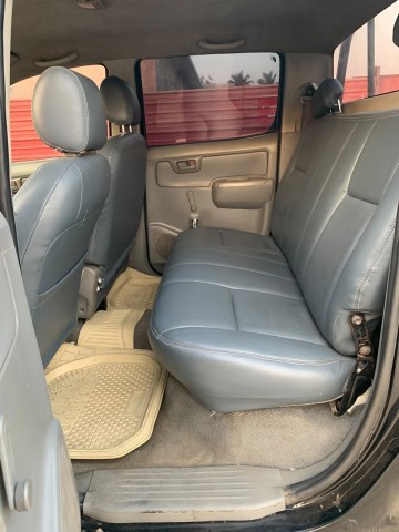 Venda TOYOTA HILUX 2KD MATRÍCULA D