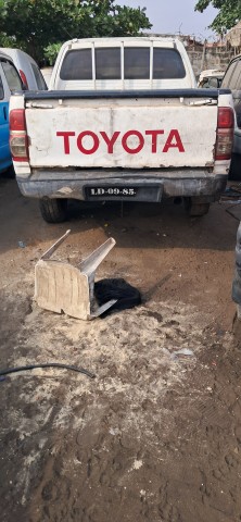 Venda AMARRO TOYOTA HILUX 5L MATRICULA DA