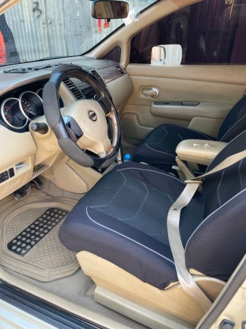 Venda NISSAN TIIDA
