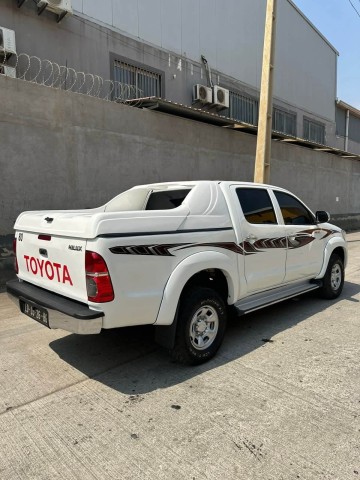 Venda TOYOTA HILUX
