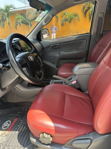Venda TOYOTA HILUX