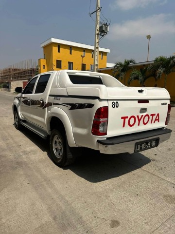Venda TOYOTA HILUX