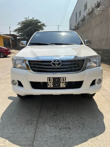 Venda TOYOTA HILUX