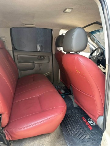 Venda TOYOTA HILUX