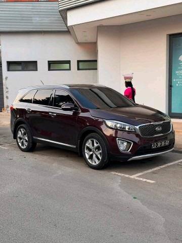 Venda KIA SORENTO NOVO MODELO MATRÍCULA SÉRIE G