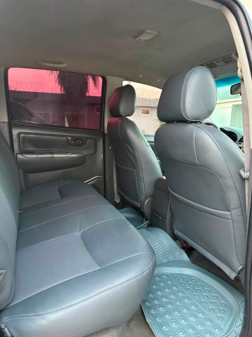 Venda TOYOTA HILUX