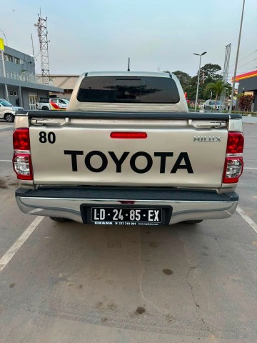 Venda TOYOTA HILUX