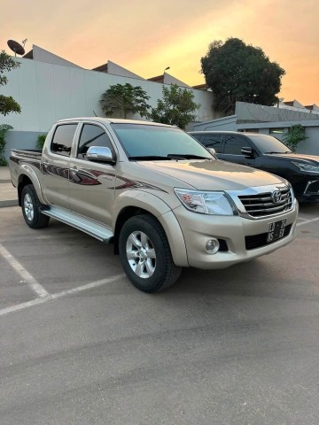 Venda TOYOTA HILUX
