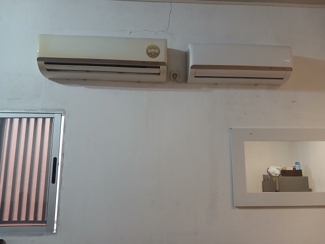 Venda Ar-condicionado Midea, completo de 18000