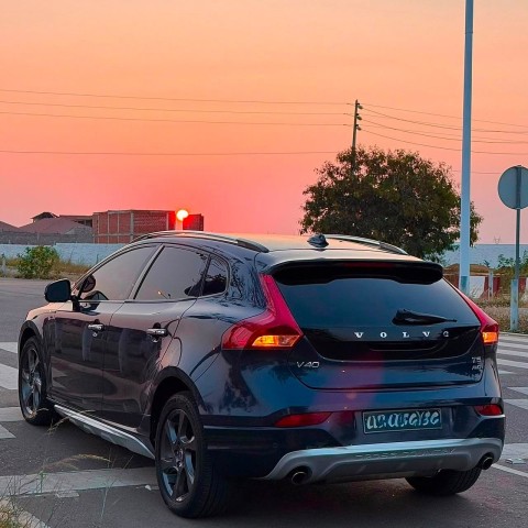 Venda VOLVO V40 | T5 AWD