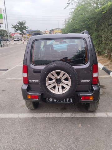 Venda SUZUKI JIMMY COM RESPIRADOR LIMPO MATRICULA SÉRIE FH