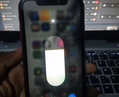 A venda Iphone 11 128Gb
