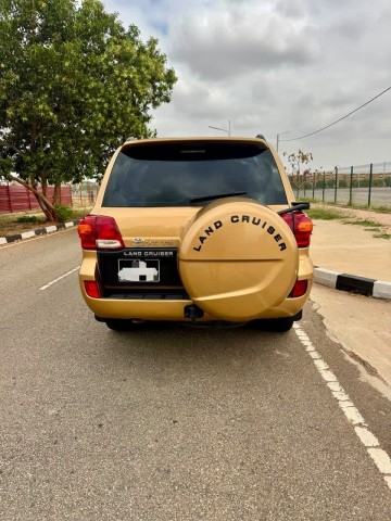 Venda TOYOTA LAND CRUISER | VX