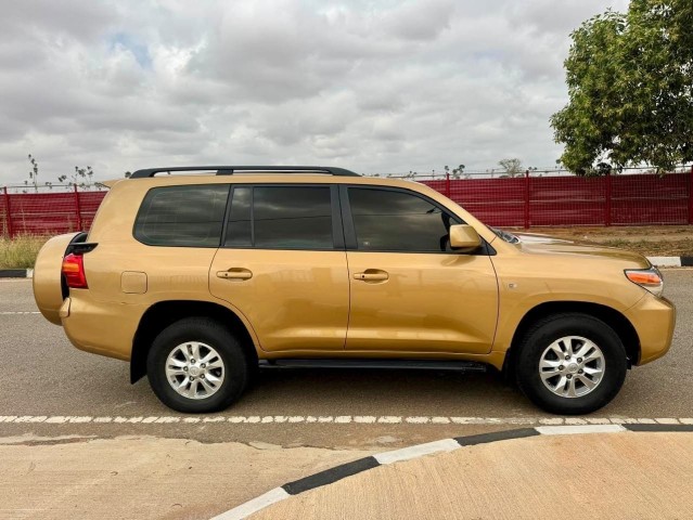 Venda TOYOTA LAND CRUISER | VX